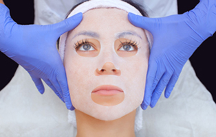 Using Skin Masks during Facials